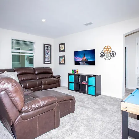 Gorgeous 5 Bd Single Family Close To Disney @ Storey Lake Resort 2734